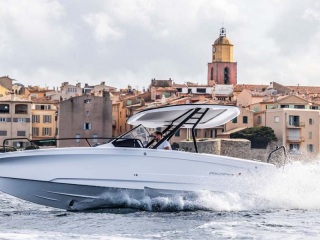 Axopar_25_Cross_Top_0002_25_Gallery_0014_Axopar-25-TT_C4A0004__ScaleHeightWzIxNjBd