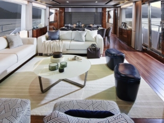 30M-Saloon-1-910x562