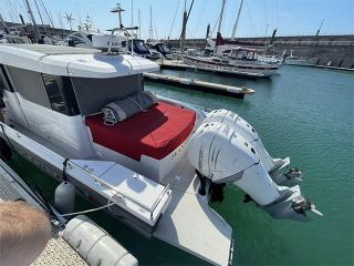 BR_0003_Axopar-37-AC-4