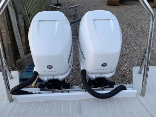 BR_0005_Axopar-37-AC-6