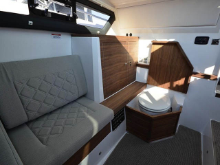 BR_0013_Axopar-37-AC-14